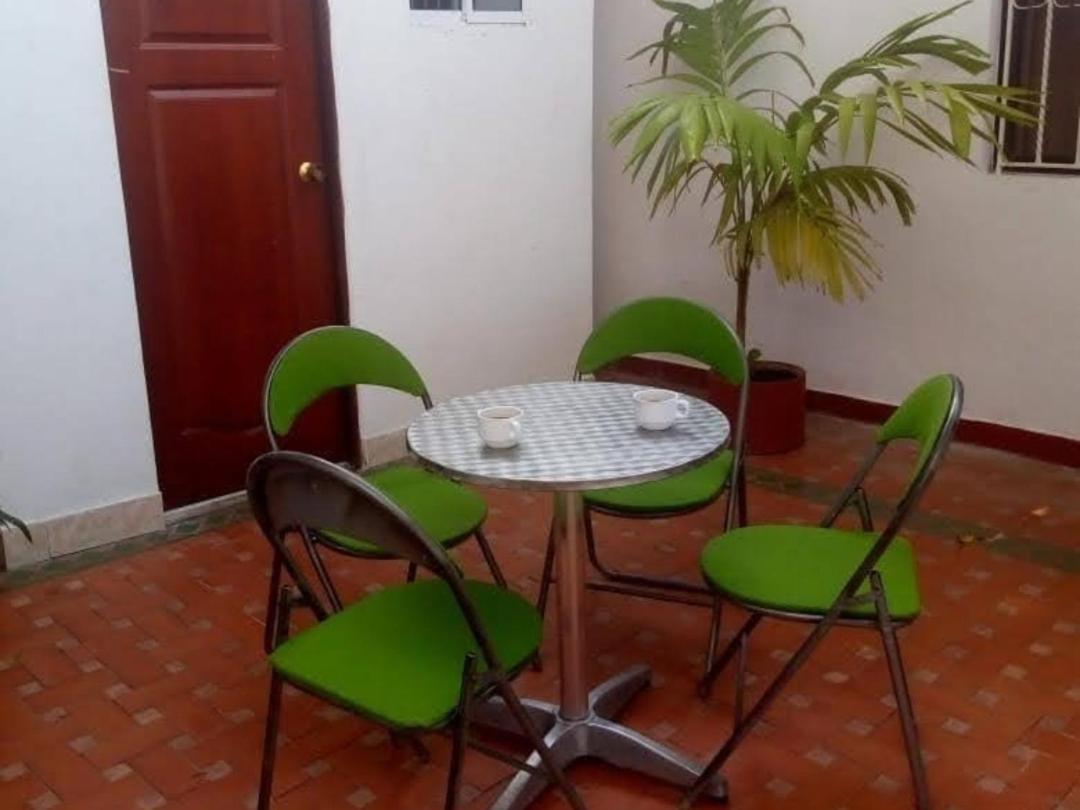 Hotel Casa Garces Картахена Экстерьер фото